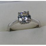 18CT WHITE GOLD DIAMOND SOLITAIRE RING, THE BRILLIANT CUT DIAMOND OF APPROX. 1.22 CARATS APPROX.