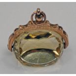 9CT GOLD MOUNTED CITRINE SWIVEL FOB