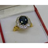 18 CT GOLD, SAPPHIRE & DIAMOND CLUSTER RING, THE BRILLIANT-CUT DIAMONDS OF APPROX 1.