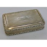 SILVER SNUFF BOX BIRMINGHAM 1821 BY LEA & CO WITH GILDED INTERIOR - 7CM WIDE