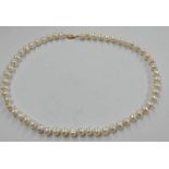 PEARL NECKLACE ON A 14CT GOLD CLASP