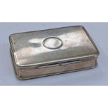 SILVER SNUFF BOX SHEFFIELD 1869 WITH GILDED INTERIOR