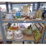 SELECTION OF VARIOUS PORCELAIN & GLASS INCLUDING VASES, DINNERWARE,