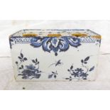 19TH CENTURY DELFT POTTERY BLUE & WHITE PEN HOLDER DECORATED WITH FLOWERS - 15CM WIDE
