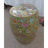 19TH CENTURY CHINESE CANTON FAMILLE ROSE BARREL SHAPED GARDEN SEAT DECORATED WITH FLOWERS &