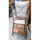 19TH CENTURY MAHOGANY CHILD'S CHAIR