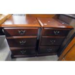 PAIR OF MAHOGANY CHESTS OF 3 DRAWERS.