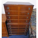 20TH CENTURY MAHOGANY CHEST ON CHEST WITH 8 LONG DRAWERS ON PLINTH BASE 137CM TALL X 78CM WIDE X