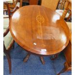 LATE 19TH CENTURY OVAL MAHOGANY BREAKFAST TABLE, DECORATIVE BOX WOOD INLAY ON CENTRE COLUMN.