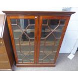 19TH CENTURY MAHOGANY BOOKCASE WITH 2 ASTRAGAL GLAZED DOORS 109 CM TALL Condition