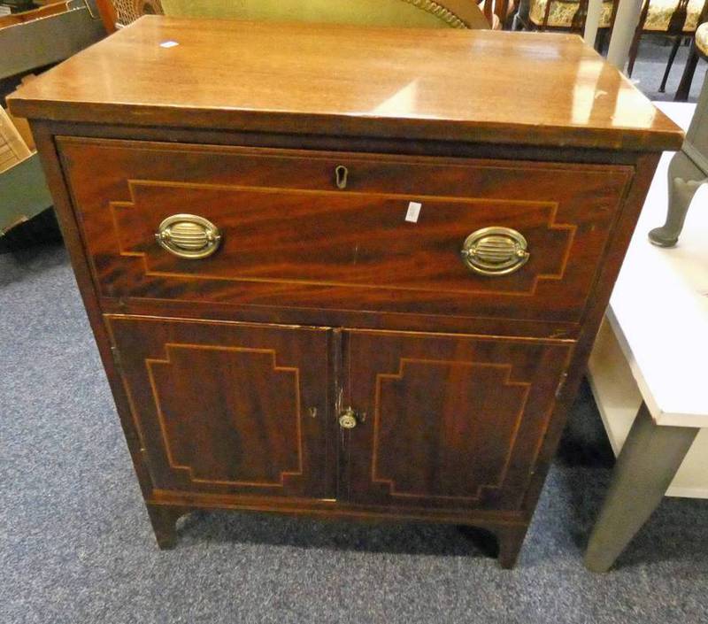 19TH CENTURY MAHOGANY BOXWOOD INLAID CABINET WITH SINGLE DRAWER OVER 2 DOORS