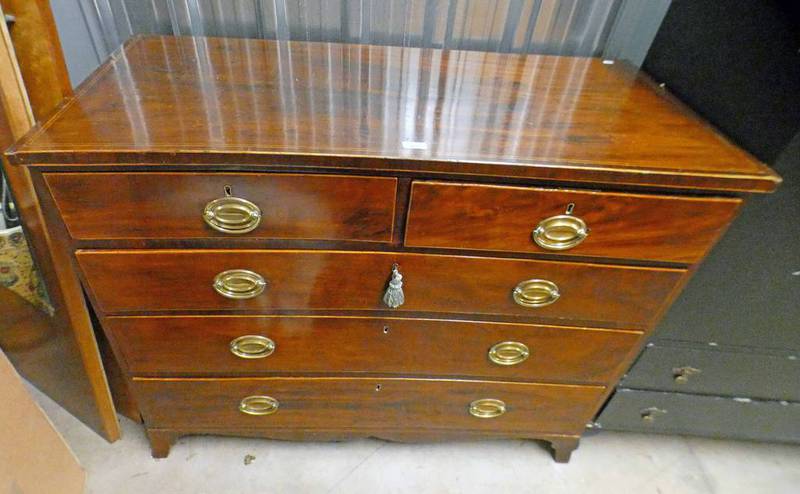 19TH CENTURY MAHOGANY CHEST OF DRAWERS WITH BOX WOOD DECORATION & 2 SHORT OVER 3 LONG DRAWERS.