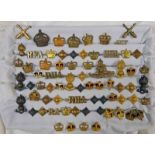 GOOD SELECTION OF BADGES, ETC TO INCLUDE WEST RIDING ROYAL HORSE ARTILLERY, A.C.F, R.H.