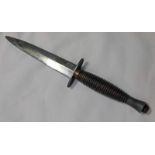 WILLIAM RODGERS THIRD PATTERN FIGHTING KNIFE WITH 16.