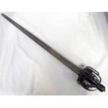 18TH CENTURY HIGHLAND REGIMENT OFFICERS BASKET HILT BACKSWORD WITH LARGE STEEL POMMEL,