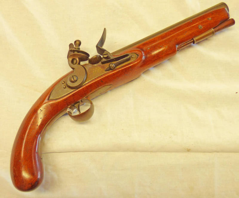 A .650 CALIBRE FLINTLOCK VOLUNTEER DRAGON PISTOL, 22.