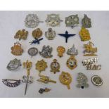 SELECTION OF CAP BADGES ETC TO INCLUDE ROYAL ENGINEERS, 92ND GORDON HIGHLANDERS, KING EDWARDS HORSE,