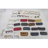 A GOOD AND VAST SELECTION OF VINTAGE GLASSES AND LENSES TO INCLUDE HOOKED CURLSIDES ETC IN ONE BOX