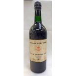 1 BOTTLE W & J GRAHAM & C OPORTO VINTAGE PORT FINEST RESERVE 1966 - INTO NECK