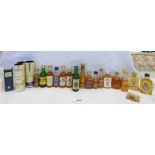 SELECTION OF VARIOUS SINGLE MALT & BLENDED WHISKY MINIATURES TO INCLUDE JURA 10 YEAR OLD ,