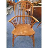 ELM WINDSOR ARMCHAIR ON TURNED SUPPORTS 102CM TALL
