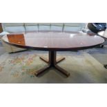 20TH CENTURY ROSEWOOD OVAL EXTENDING DINING TABLE WITH 2 LEAVES 281 CM EXTENDED LENGTH