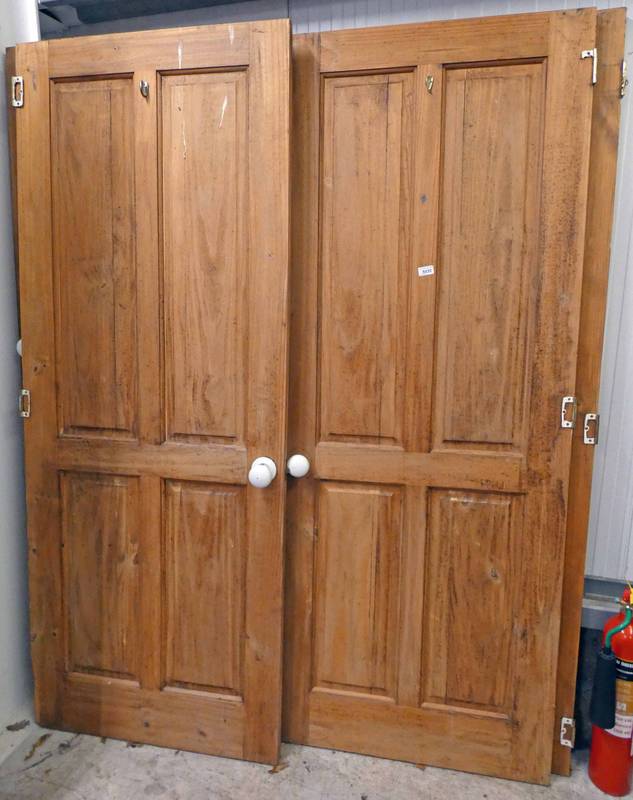 4 PINE DOORS