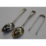 2 SILVER TABLE SPOONS, LONDON 1774 & 1785 & PAIR OF SILVER TONGS - TOTAL WEIGHT : 5.