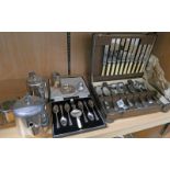 SELECTION OF VARIOUS SILVER PLATED WARE TO INCLUDE CANTEEN OF CUTLERY, 4 PIECE TEA SERVICE,