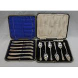 6 SILVER SPOONS IN FITTED CASE BY W & G,