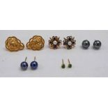 2 PAIRS OF TAHITIAN BLACK PEARL EARSTUDS, PAIR OF PEARL & GARNET EARSTUDS,