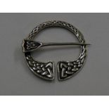 SCOTTISH SILVER PLAID BROOCH WITH CELTIC KNOT DECORATION,