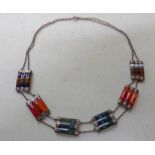 SCOTTISH AGATE PANEL NECKLACE - 48CM Condition Report: Length when open: 48cm.