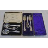 CASED SET OF 2 SILVER PLATED SPOONS & SILVER PLATED GRAPE SCISSORS,