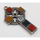 VICTORIAN SCOTTISH SILVER IONA CROSS PENDANT SET WITH AGATE PANELS - 5.