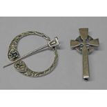 SCOTTISH SILVER CELTIC CROSS BROOCH BY OLA GORIE,