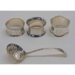 SILVER SUGAR SIFTER LADLE & 3 SILVER NAPKIN RINGS - 86 G