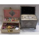 SILVER PLATED TEA CADDY, JEWELLERY BOX & CONTENTS OF DECORATIVE JEWELLERY INCLUDING BROOCHES,