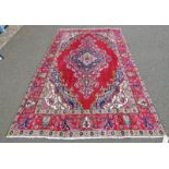 RED GROUND PERSIAN TABRIZ CARPET MEDALLION DESIGN 302 X 198CM