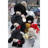 GOOD SELECTION OF TEDDY BEARS