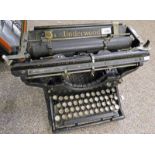 UNDERWOOD TYPEWRITER