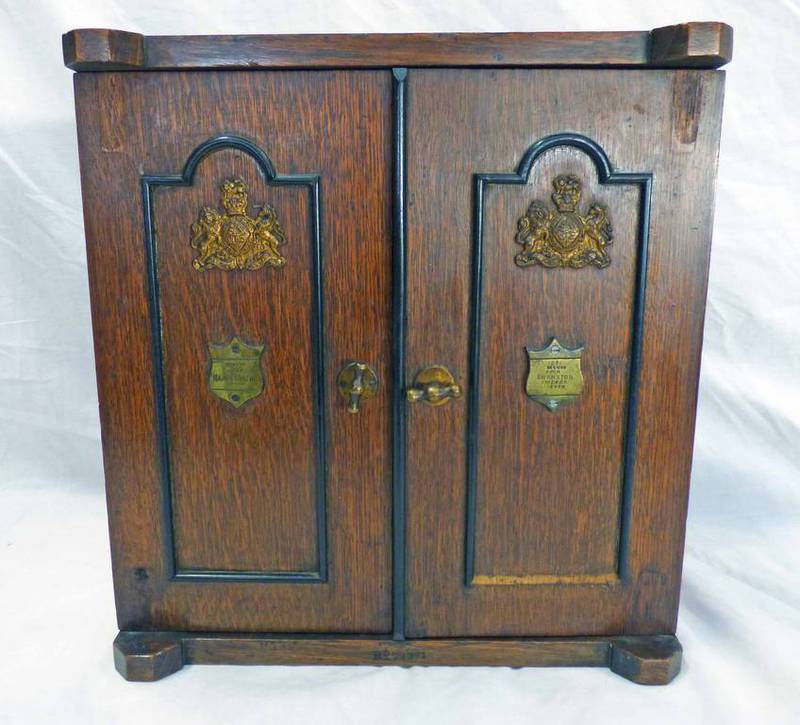 19TH CENTURY OAK APPRENTICES CABINET IN THE FORM OF A SAFE WITH BRASS FITTINGS & FITTED INTERIOR -