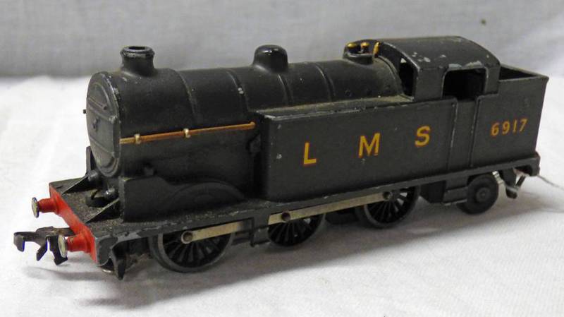 HORNBY DUBLO 3-RAIL 0-6-2T LMS,