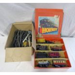 HORNBY 0 GAUGE CLOCKWORK TANK GOODS SET NO.