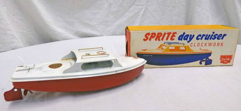 SUTCLIFFE MODEL SPRITE DAY CRUISER BOAT,