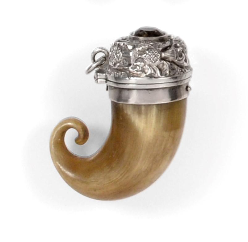 A Victorian Silver-Mounted Horn Vinaigrette, Apparently Unmarked, Possibly Scottish, Late 19th