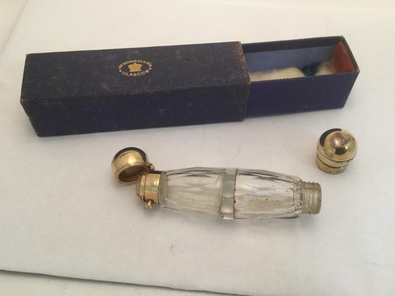 A Victorian Gilt-Metal Mounted Cut-Glass Double Scent-Bottle, by Sampson Mordan and Co., Late 19th - Image 4 of 5