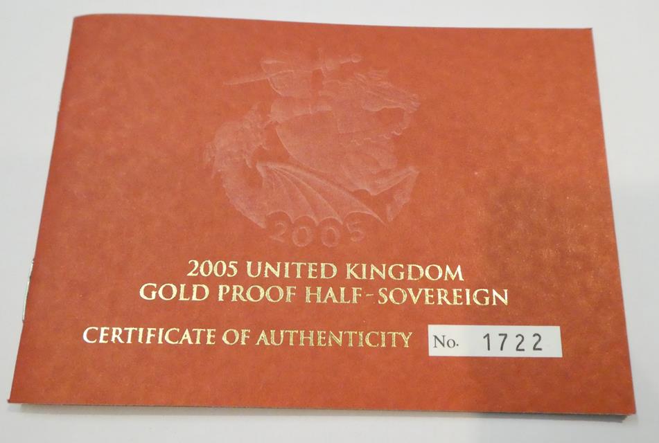 Royal Mint Proof Half Sovereign 2005 Case and certificate - Image 2 of 5