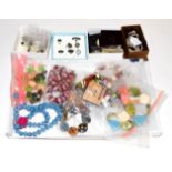 A large quantity of costume jewellery brooches of various designs (two boxes)