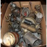 A box of miscellaneous brass, pewter and other metal wares, 19th/20th century in date (a.f.) (qty)